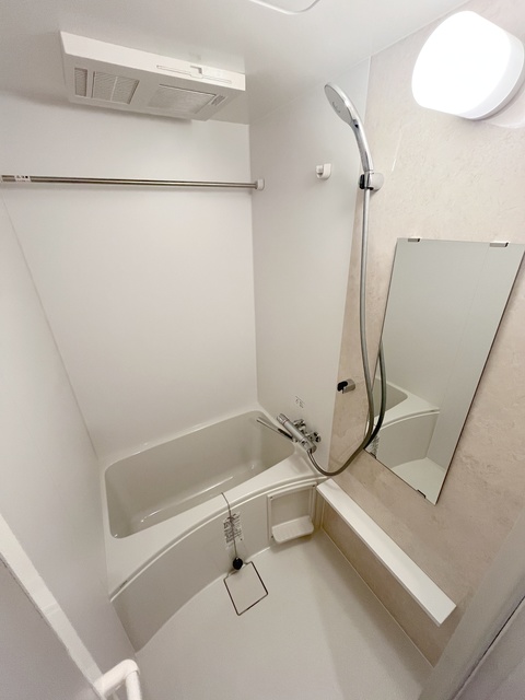 バス・シャワールーム　浴室暖房乾燥機付きバスルーム♪♪