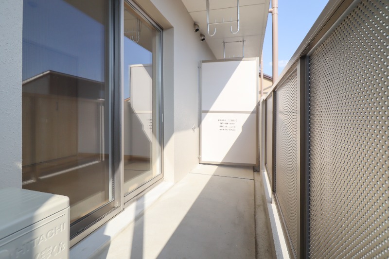 バルコニー　図面と現状に相違がある場合には現状を優先