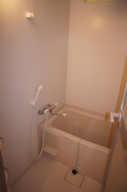 バス・シャワールーム　同型イメージ