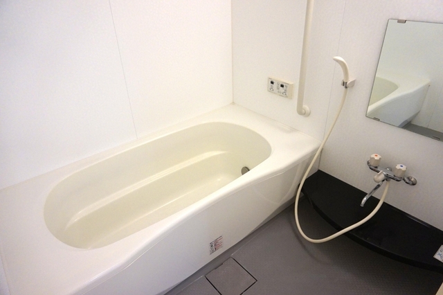 バス・シャワールーム　浴室