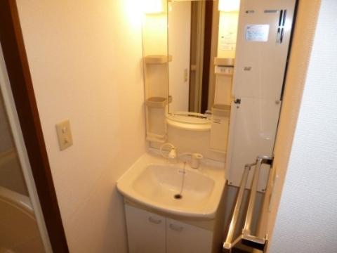 洗面設備　洗髪洗面化粧台