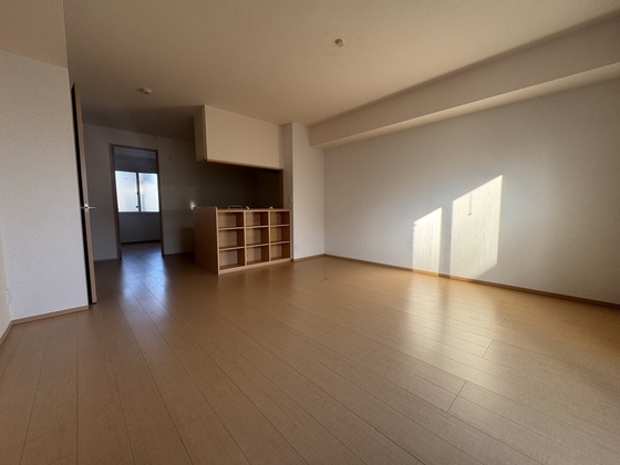 居室・リビング　※別部屋の写真です