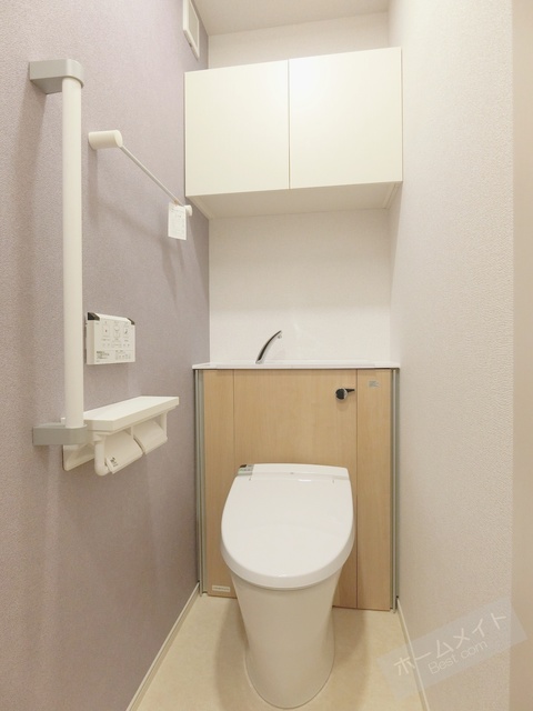 トイレ　同施工会社の同仕様写真です。