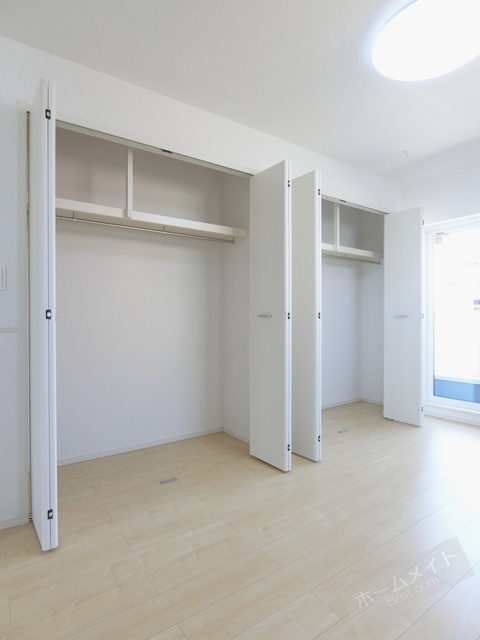 収納　同施工会社の同仕様写真です。