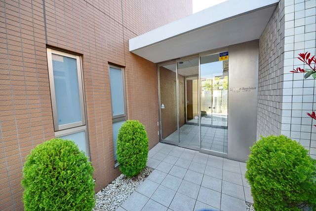 エントランス　エントランス