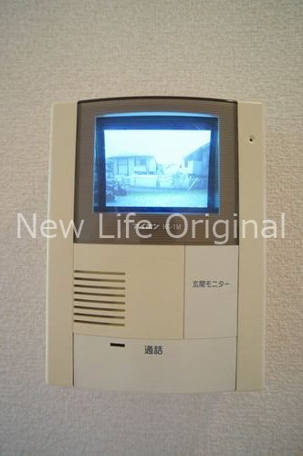 セキュリティ　室内から来訪者を確認できるTVモニターホン付で安心です☆