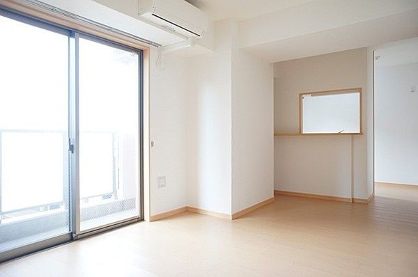 バルコニー　（別タイプ参考写真）ｆｅｅｔｈ日暮里　荒川区東日暮里3