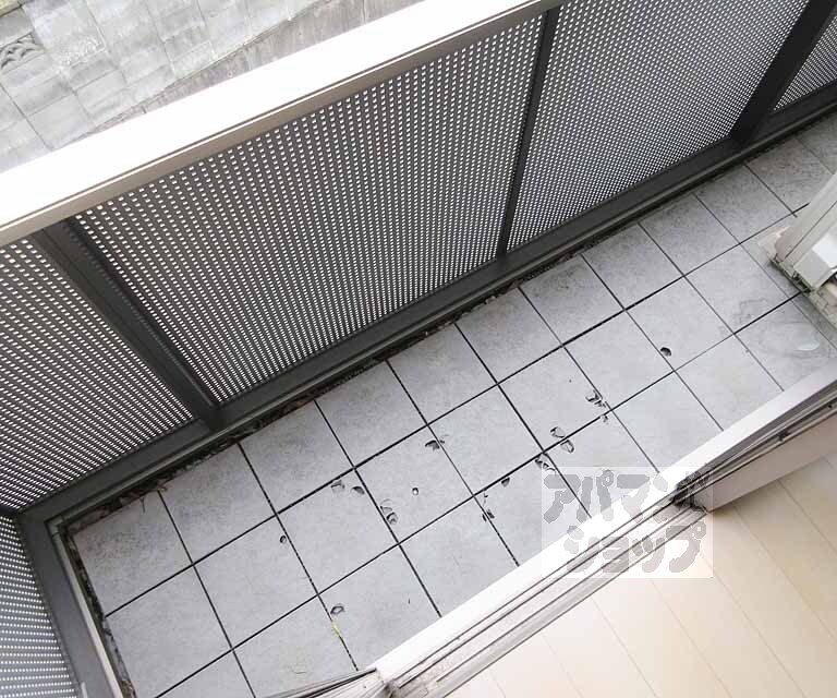 バルコニー　洗濯物たくさん干せます