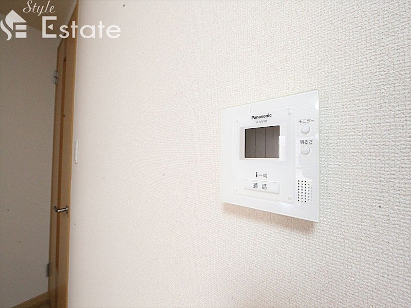 セキュリティ　モニター付きインターホン