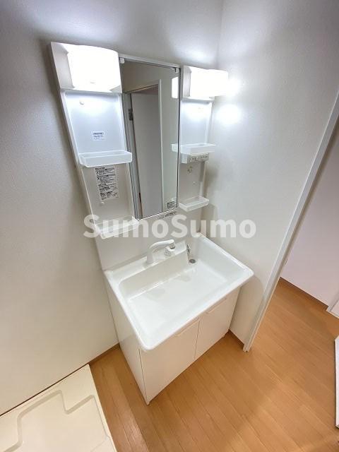 洗面設備　忙しい朝には欠かせない洗面所です