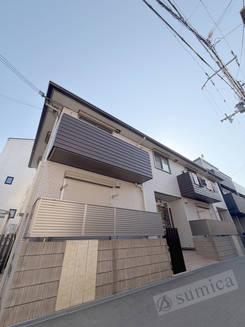 エントランス　お洒落な外観・素敵な新生活をエンジョイしましょう＾＾