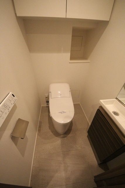 トイレ　お部屋探しは株式会社　タウンハウジング　までお気軽にお問合…