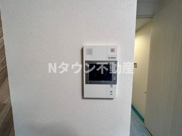 セキュリティ　モニター付きインターフォンです。