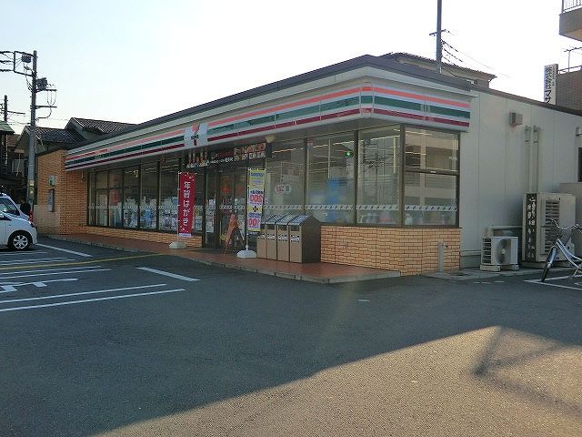 コンビニ　セブン-イレブン志木中宗岡店（コンビニ）まで384m
