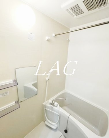 バス・シャワールーム　お風呂です。