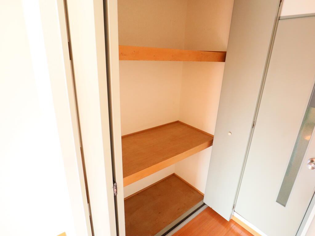 収納　クローゼット