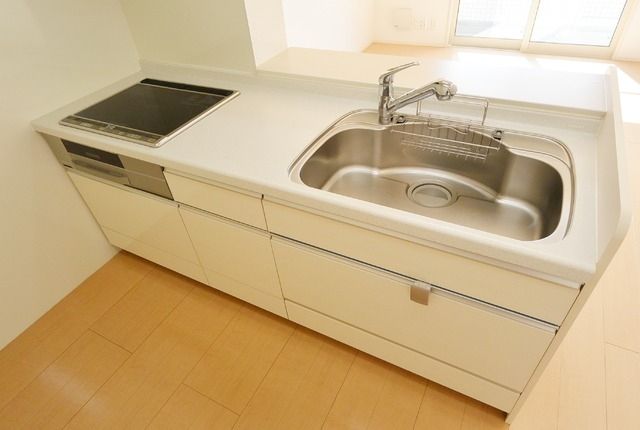 キッチン　※別部屋の参考写真です