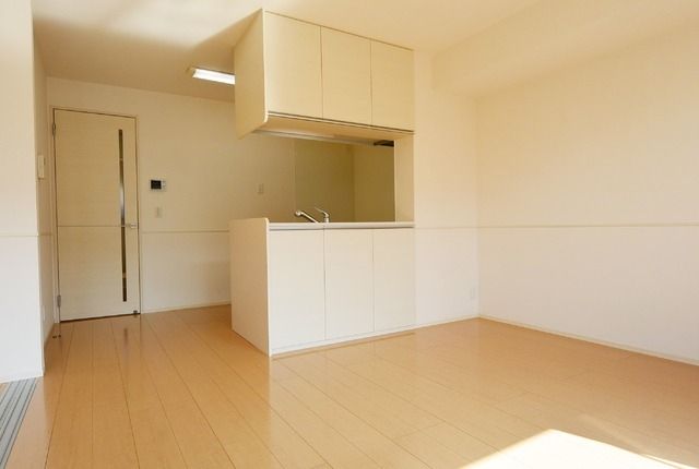 居室・リビング　※別部屋の参考写真です