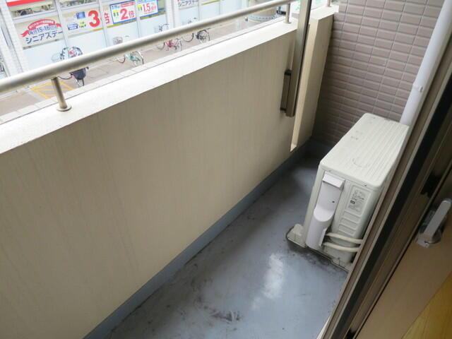 バルコニー　広々としたバルコニーです