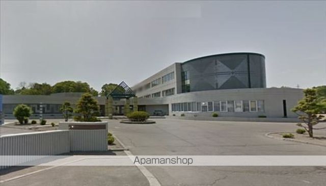 小学校　音更小学校（小学校）まで1052m