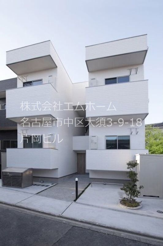 建物外観　外観　デザイナーズ　オートロック付