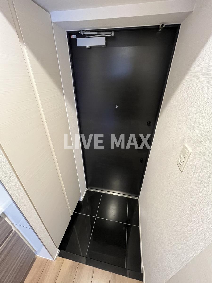 玄関　※別号室参考写真