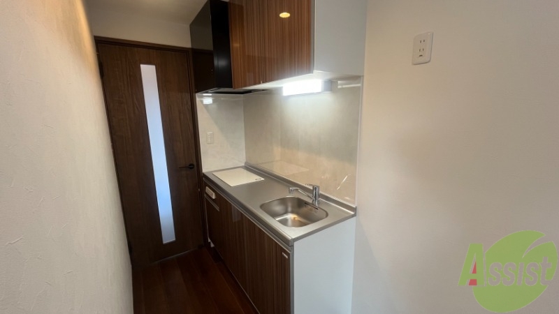 キッチン　キッチンを撮影しました。ＩＨの２口コンロが付いています。