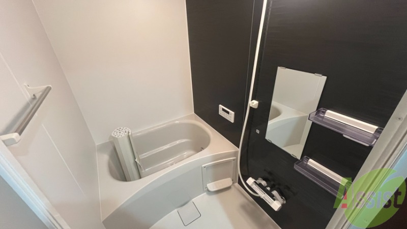 バス・シャワールーム　お風呂を撮影しました。浴室乾燥機能なども付ています。