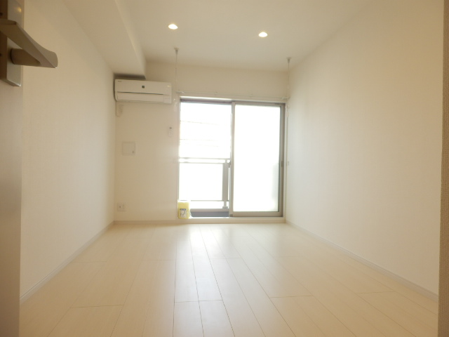 居室・リビング　別室参考写真