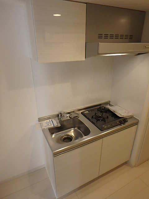 キッチン　ガスコンロ２口のシステムキッチンです。