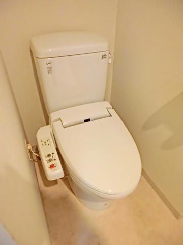 トイレ　ウォシュレット