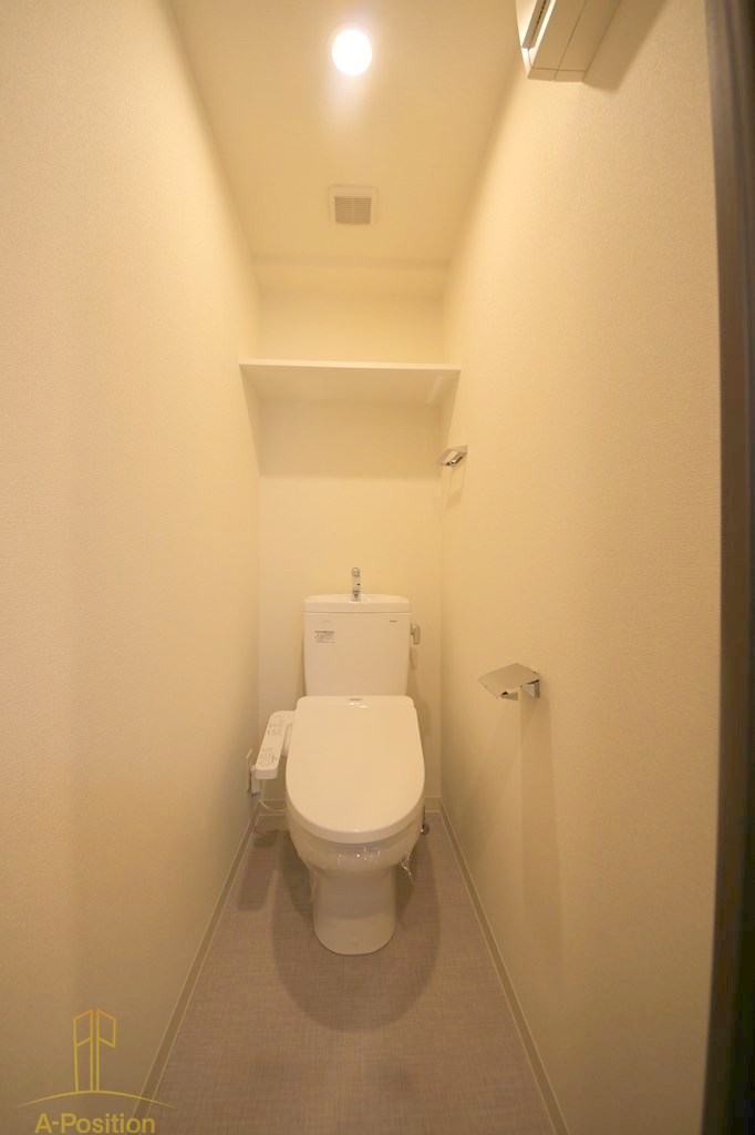 トイレ　プレサンス難波フィールド