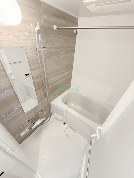 バス・シャワールーム　浴室