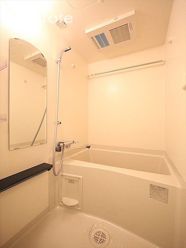 バス・シャワールーム　バスルーム