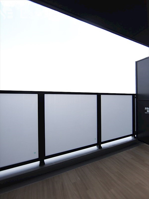 バルコニー　バルコニー