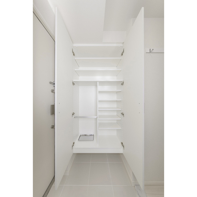 その他設備　シューズボックス