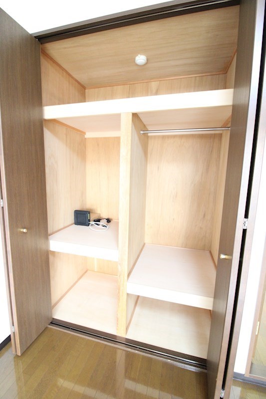収納　大型の収納が付いているので荷物が多い方でも安心