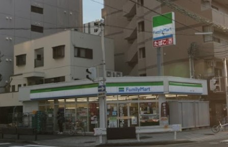 コンビニ　ファミリーマート 新栄一丁目店（コンビニ）まで257m