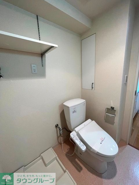 トイレ　※写真は同タイプ住戸です。