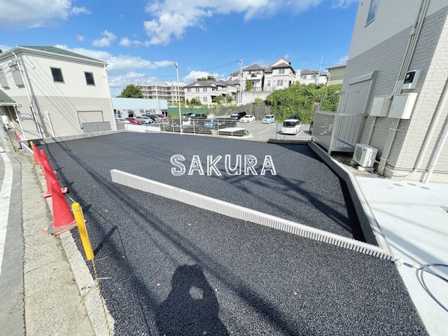 駐車場　敷地内駐車場ございます♪