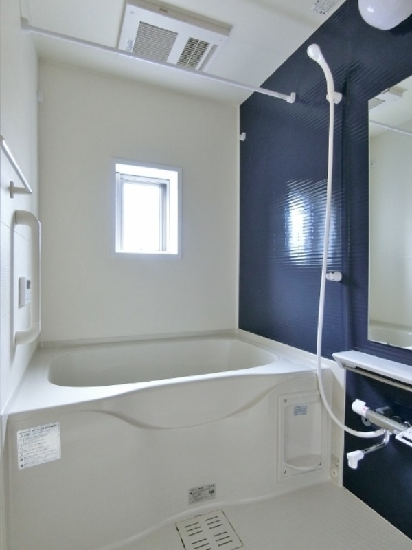 バス・シャワールーム　図面と現状に相違がある場合には現状を優先