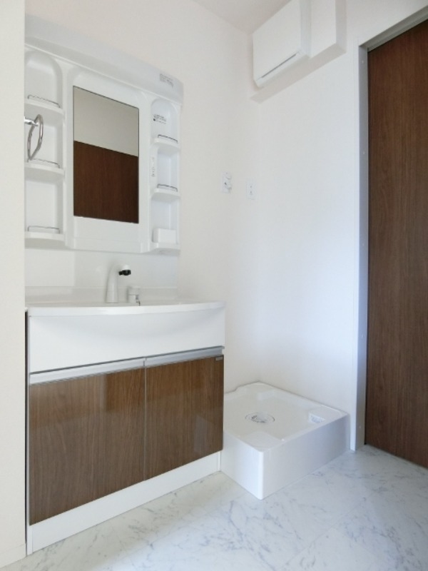 洗面設備　図面と現状に相違がある場合には現状を優先