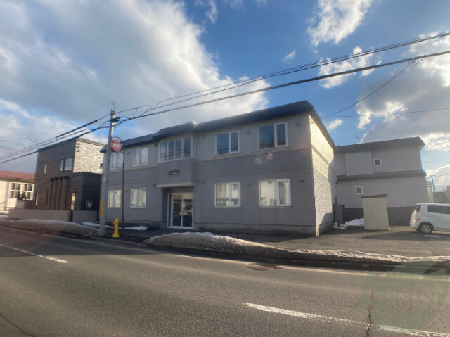 建物外観　札幌市北区新川四条「ハウスプリムヴェール」