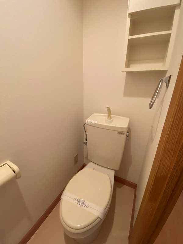 トイレ　同間取りのお部屋の写真です。ご参考までに。