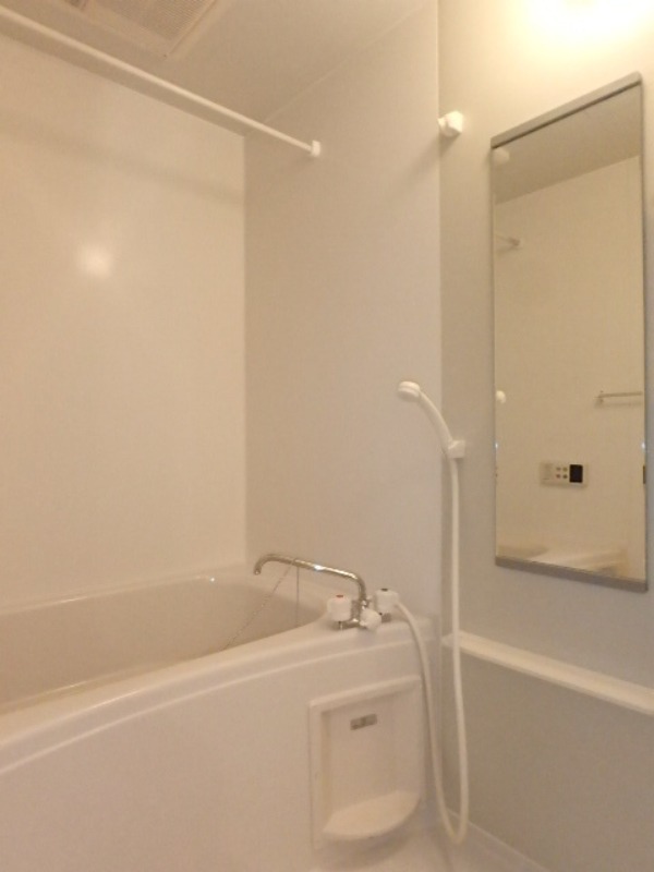 バス・シャワールーム　図面と現状に相違がある場合には現状を優先