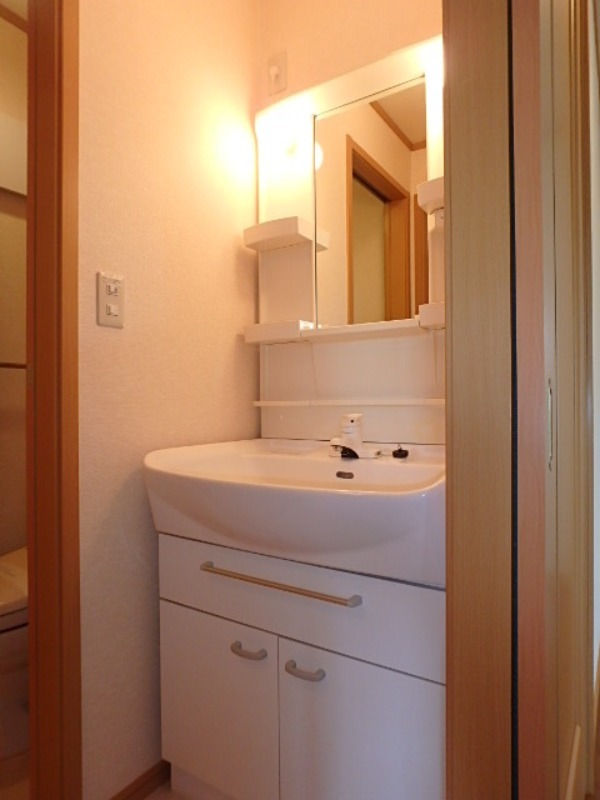 洗面設備　図面と現状に相違がある場合には現状を優先