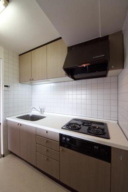 キッチン　※写真は同タイプ住戸です。