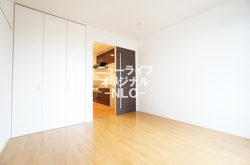 その他部屋・スペース　天井までの高さの収納付です☆