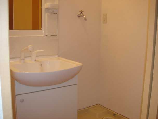 洗面設備　洗髪洗面化粧台