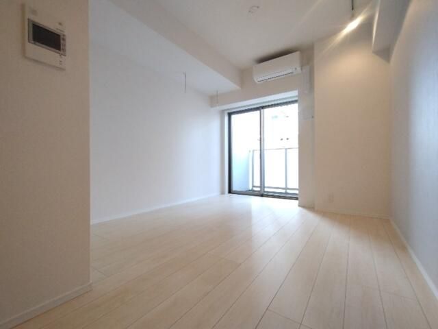 居室・リビング　※別部屋参考写真